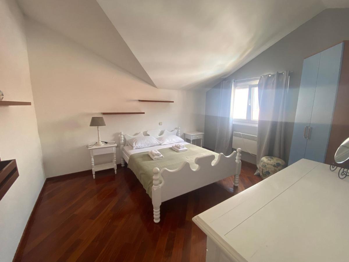 Apartments Adok Budua Esterno foto